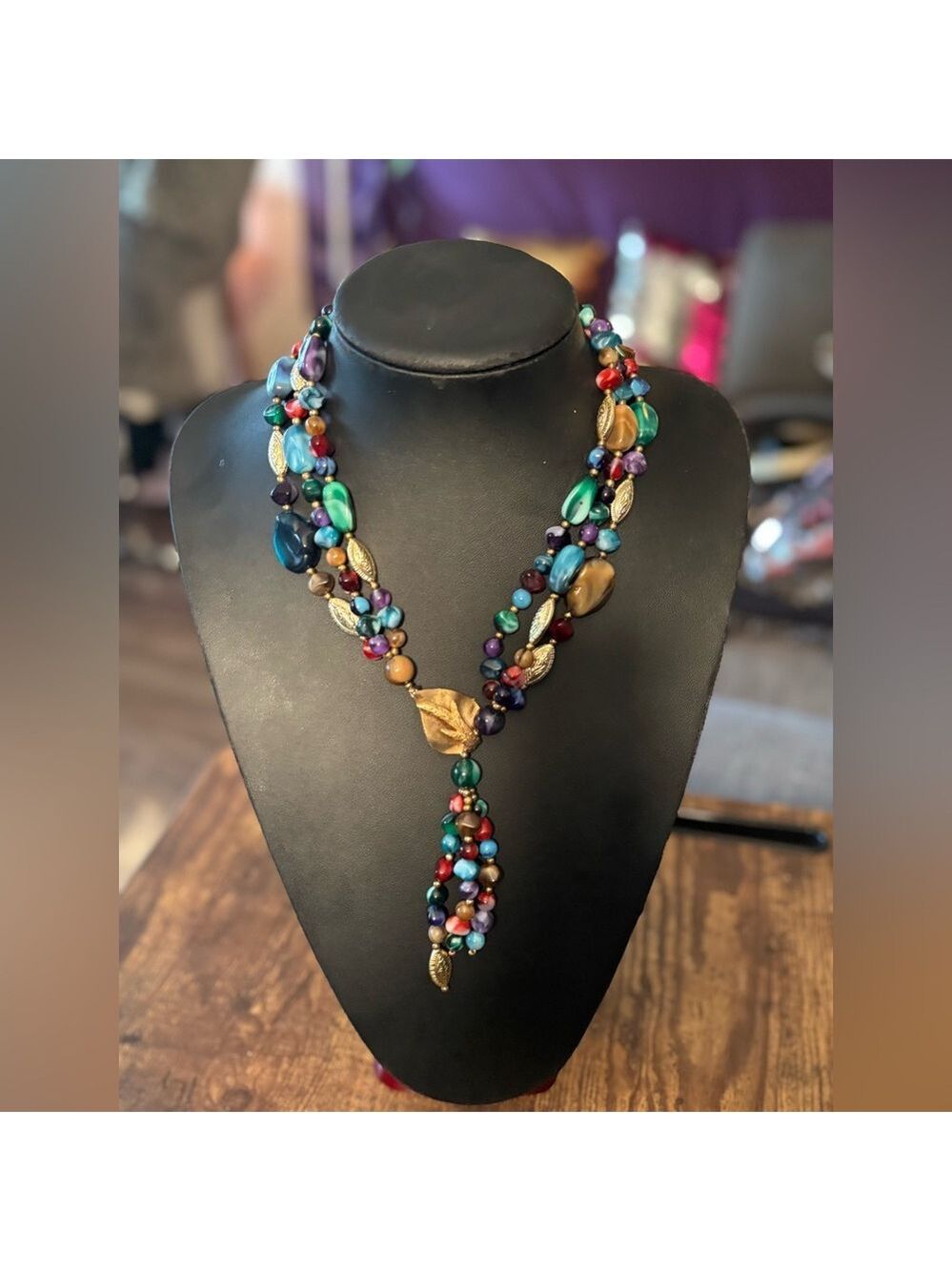 VINTAGE Genuine Lucite Statement Necklace • Gold Leaf Drop • Colorful Boho Luxe - Picture 10 of 16